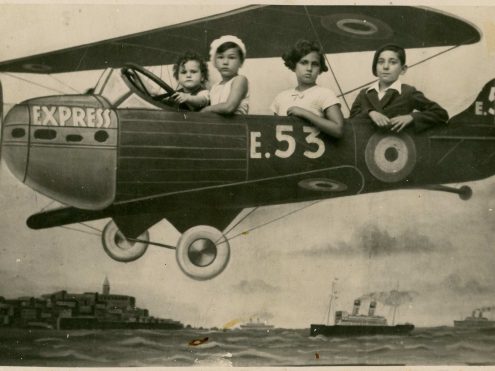 ילדים בתמונת סטודיו